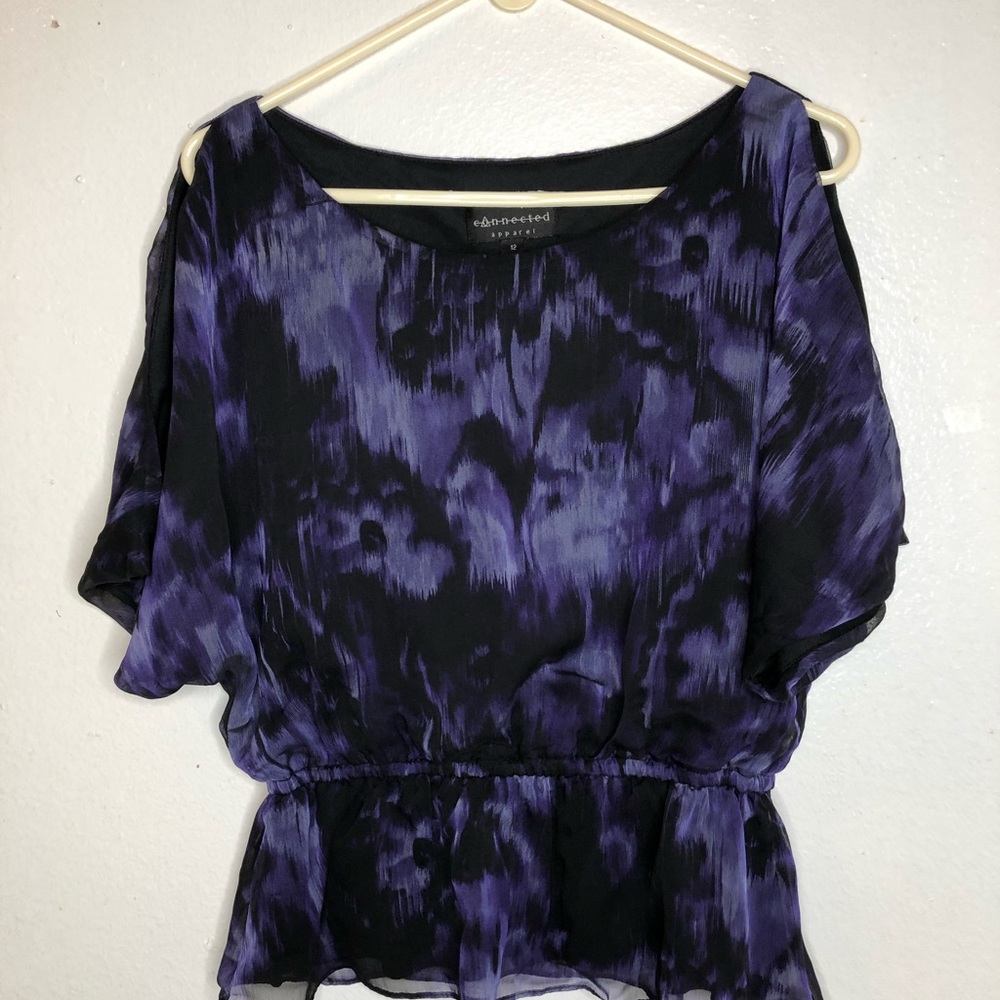 Connected Apparel Blouse